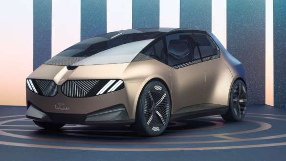BMW i Vision Circular 2021 Diseño exterior, vista de tres cuartos del frontal BMW i Vision Circular 2021 Vehículo Vision, diseño exterior, vista de tres cuartos del frontal