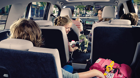 BMW 2 Series Gran Tourer BMW 2 Series Gran Tourer travelling with children